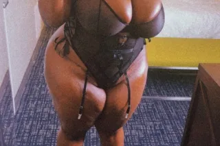 🤪Supa Big Booty🍑Creamy Pussy💦Wet Mouth👅🫦 - Image 7