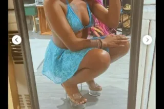 A STAR IS BACK IN TOWN ⭐CUM NOW.🤗👣 PRETTY BROWN PUTTIN IT DOWN👇🏽 - Image 6