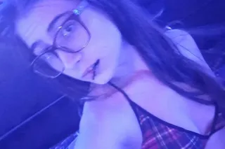 I need some dick! 💕Follow my X account @JoannJobaby - Image 10