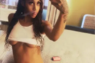 New In Town Looking For Fun 😚😏 - Image 1