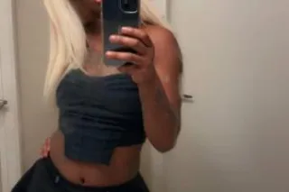 😜 70 HEAD SPECIAL ‼ ‼💦I HOPE YOU CAN SWIM Pussy SLIPPERSLIPPERYY LIKE A FAUCET 😜I'm TEMPTING & UNFORGETTABLE 🫠 - Image 3