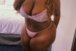 Soft body🌸💗Flawless face💄💎 Freaky Vibes that hit different😩 - Image 7