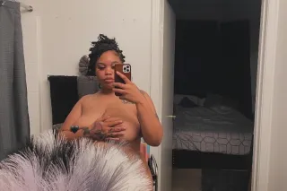 COME SEE ABOUT POUNDC8KEEE - Image 12