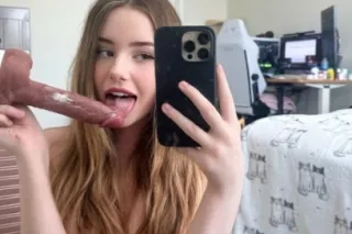 Very sweet and Petite 💋 Real and Ready for Fun 24/7🔥special VIP service 😘Let me give you an Experience you'll never Forget 😉💦 - Image 1